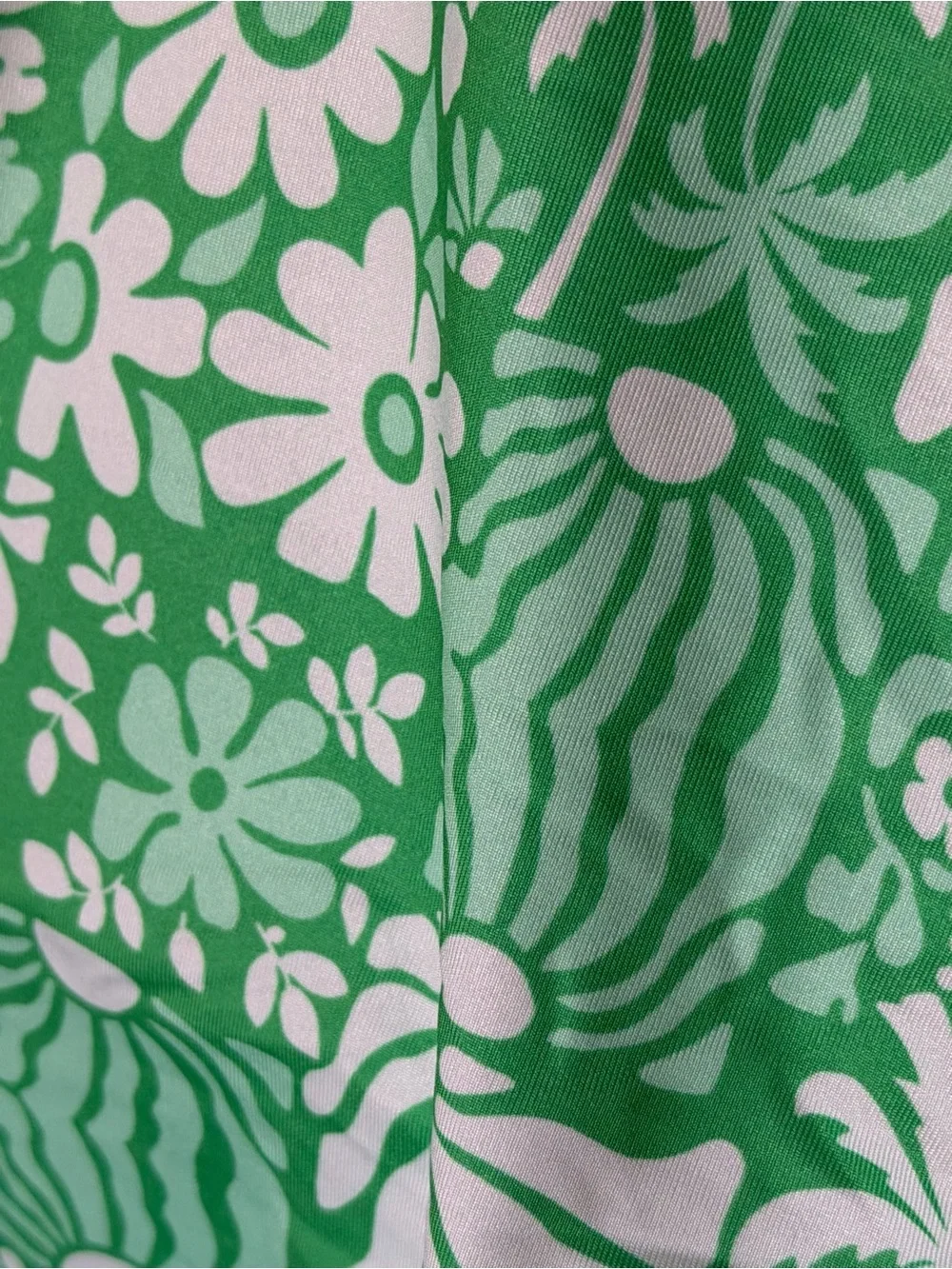 NWT Size Medium Hurley Green Daisy One Piece Swimsuit